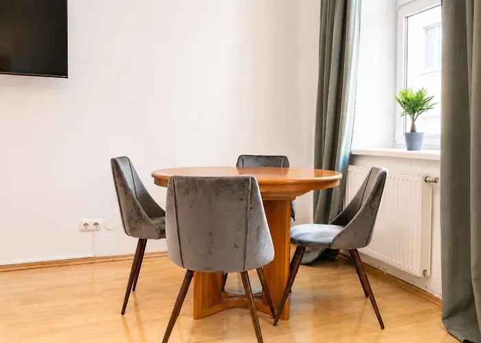 Welcoming 2br & 1lr Budget Well Connected Ideal For Long * Viena
