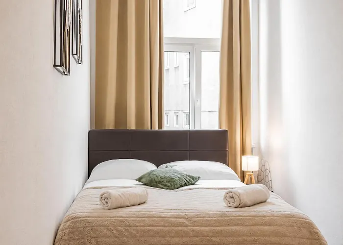 Apartamento Welcoming 2br & 1lr Budget Well Connected Ideal For Long Viena