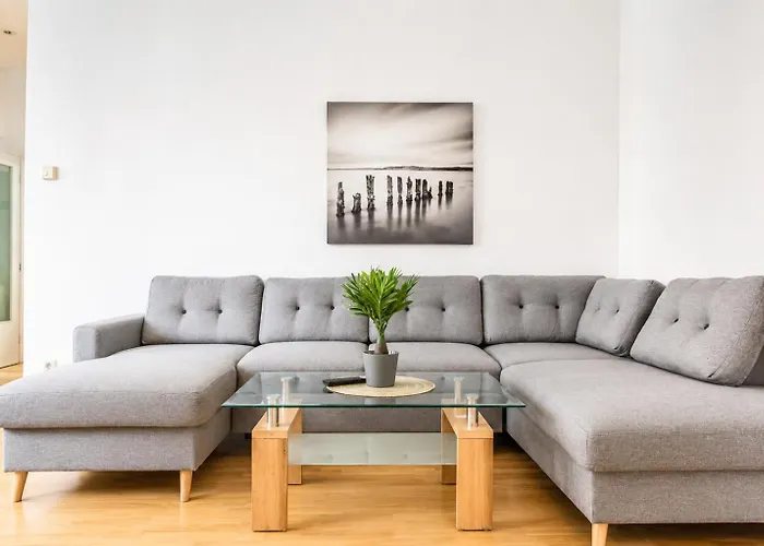 Welcoming 2br & 1lr Budget Well Connected Ideal For Long * Viena